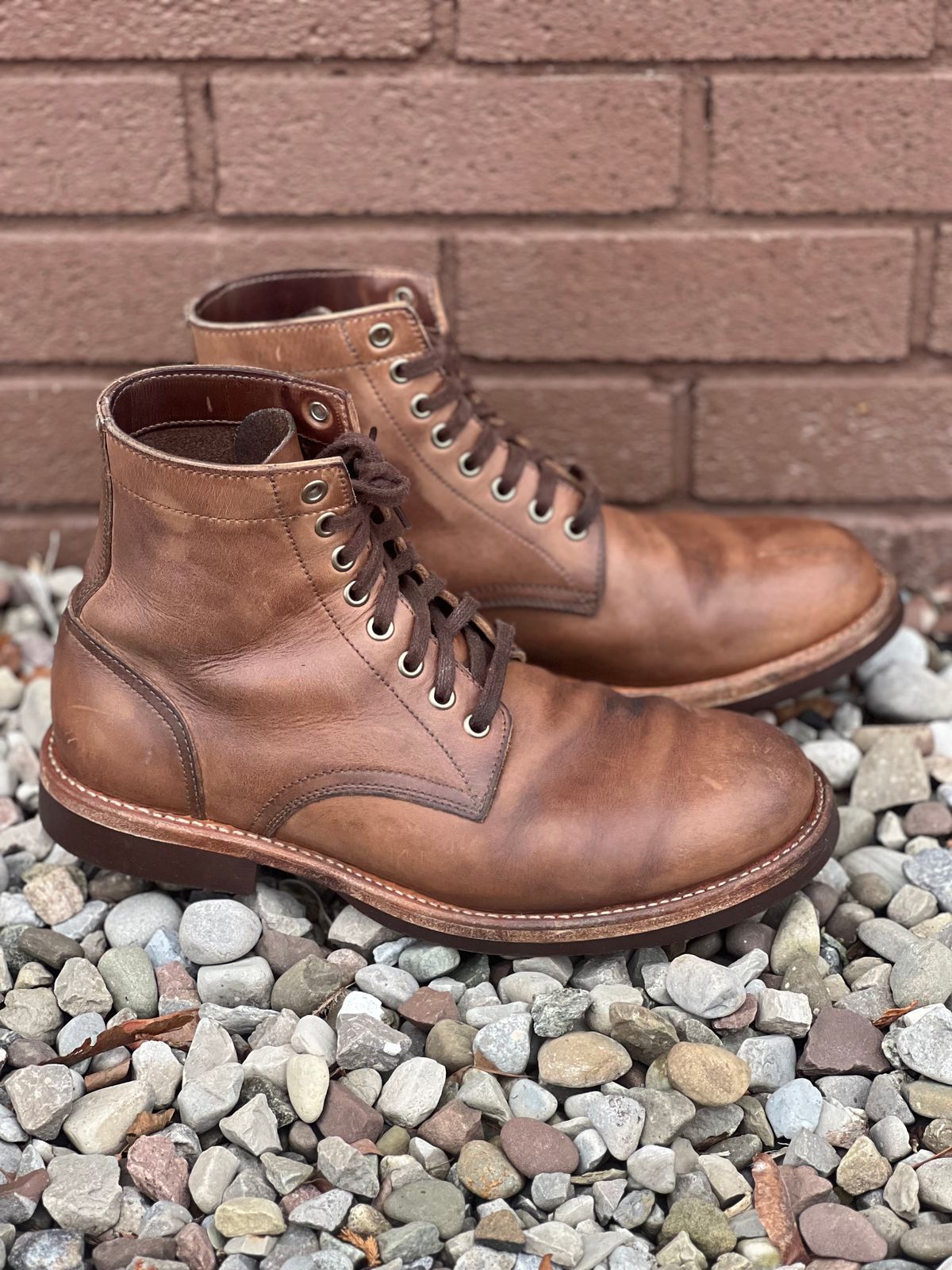 Photo by semperfi9119 on December 5, 2023 of the Oak Street Bootmakers Trench Boot in Horween Natural Chromexcel.