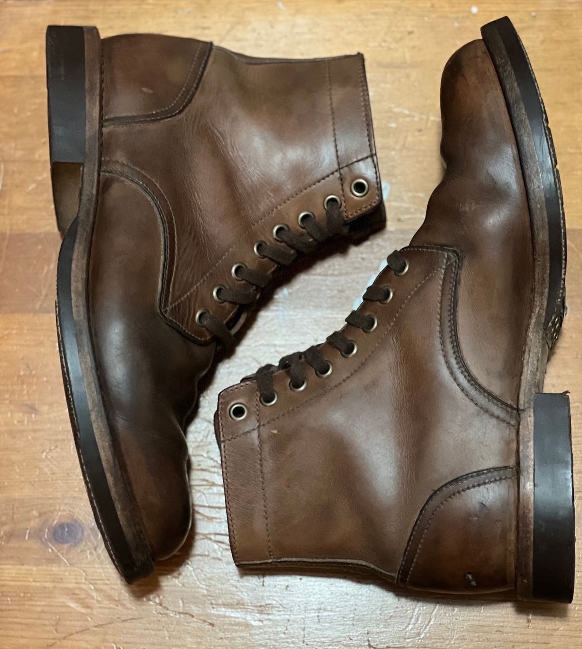 Photo by semperfi9119 on February 5, 2024 of the Oak Street Bootmakers Trench Boot in Horween Natural Chromexcel.