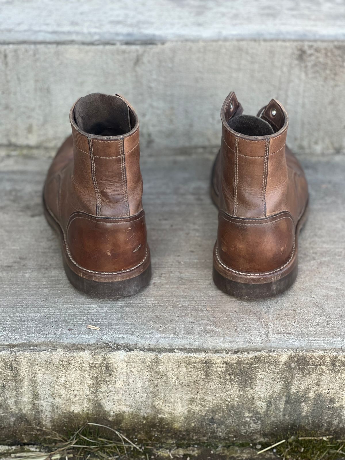 Photo by semperfi9119 on March 4, 2024 of the Oak Street Bootmakers Trench Boot in Horween Natural Chromexcel.
