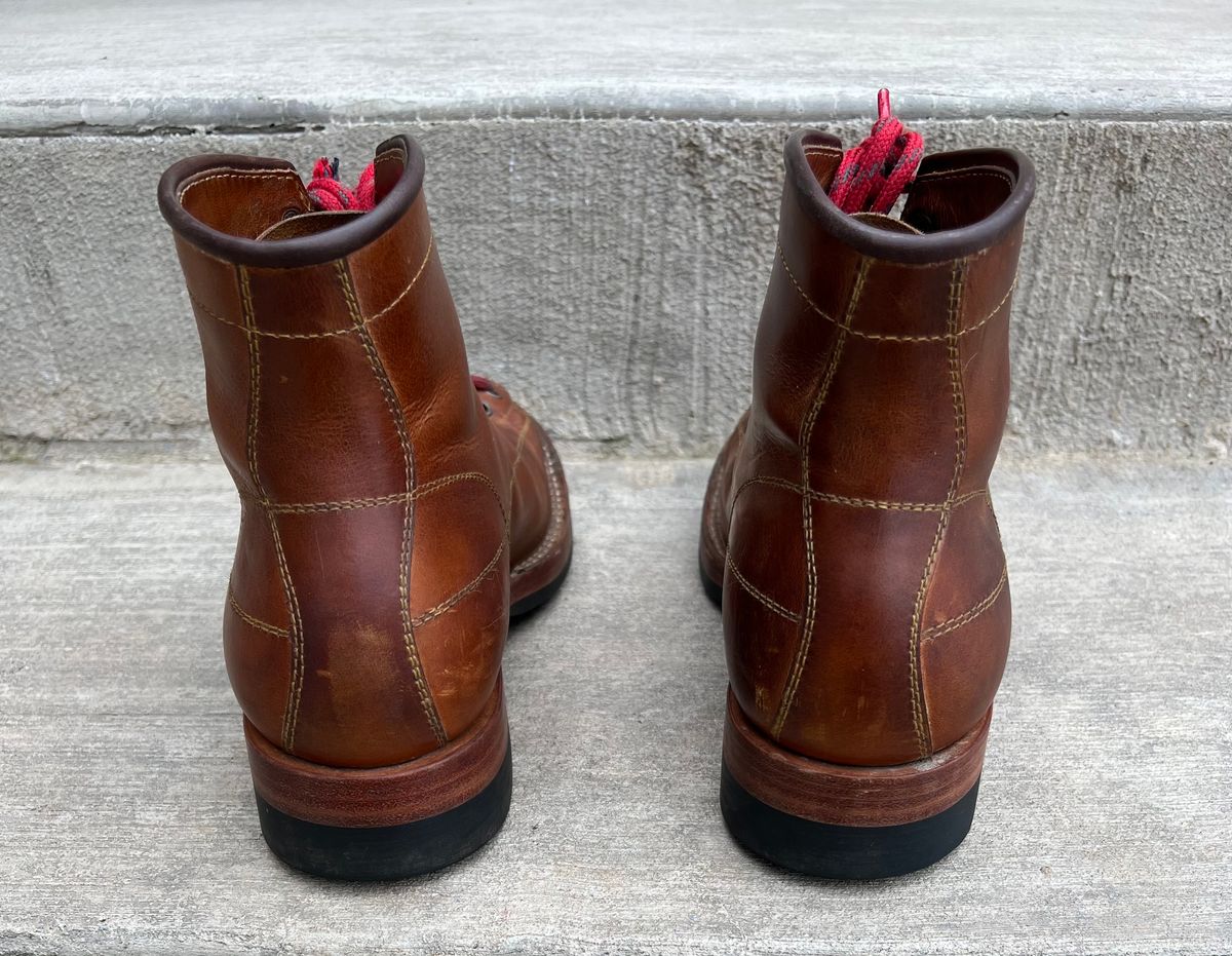 Photo by semperfi9119 on February 5, 2023 of the Hidalgo Boots Monkey Boot in Indonesian Java Brown Pull Up.