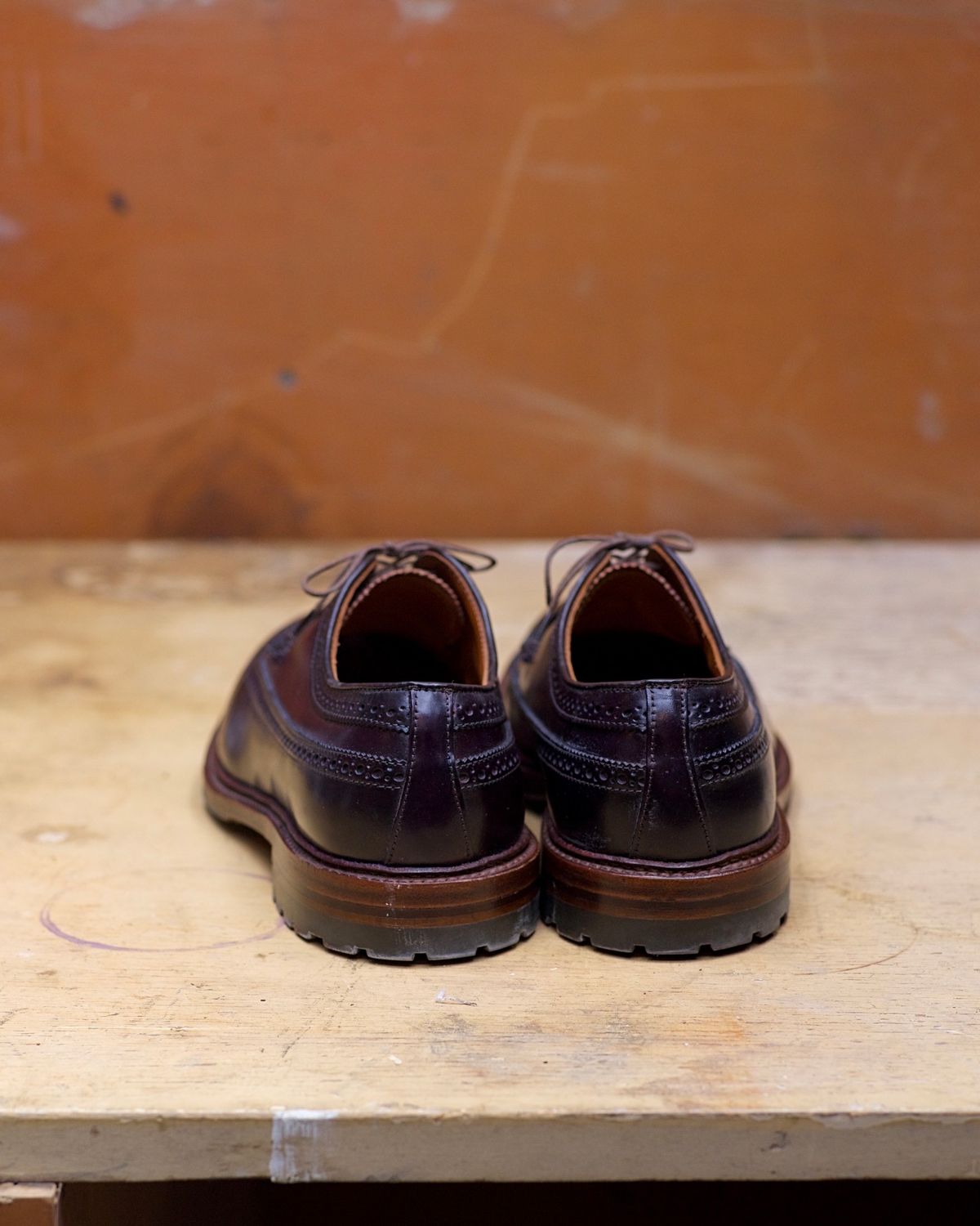 Photo by dontshineyourshoes on October 1, 2022 of the Alden Long Wing Blucher in Horween Color 8 Shell Cordovan.