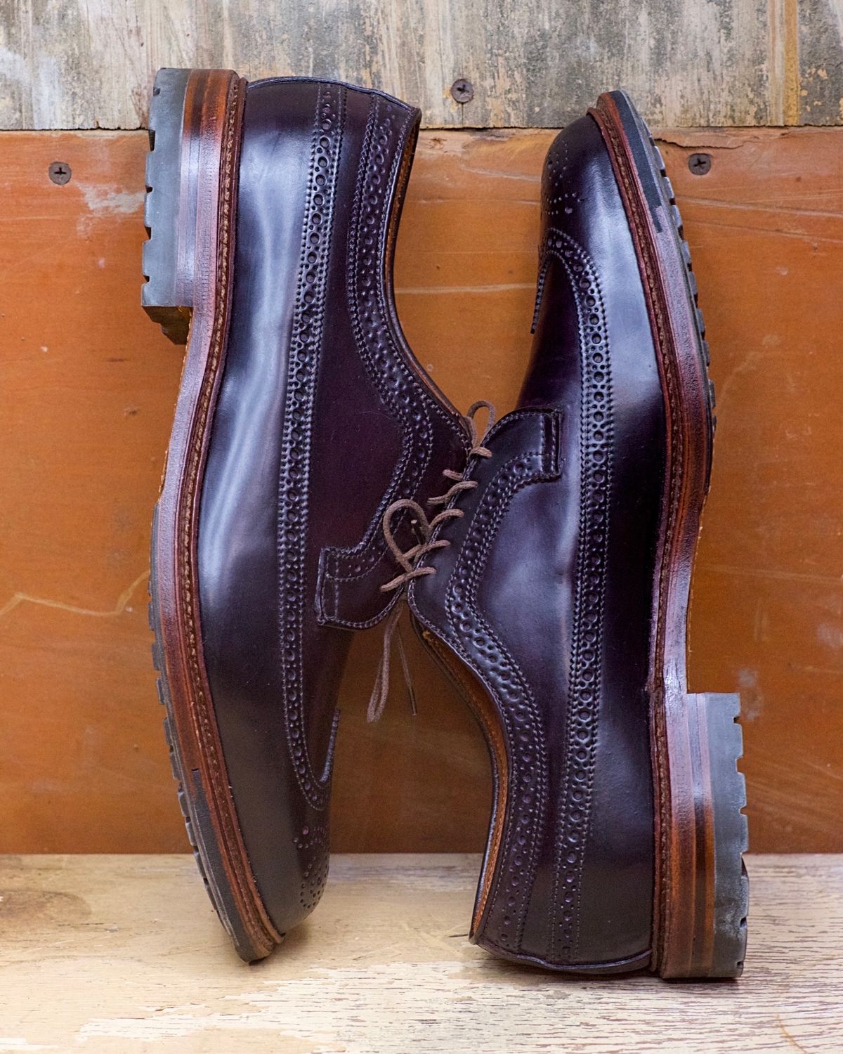 Photo by dontshineyourshoes on October 1, 2022 of the Alden Long Wing Blucher in Horween Color 8 Shell Cordovan.