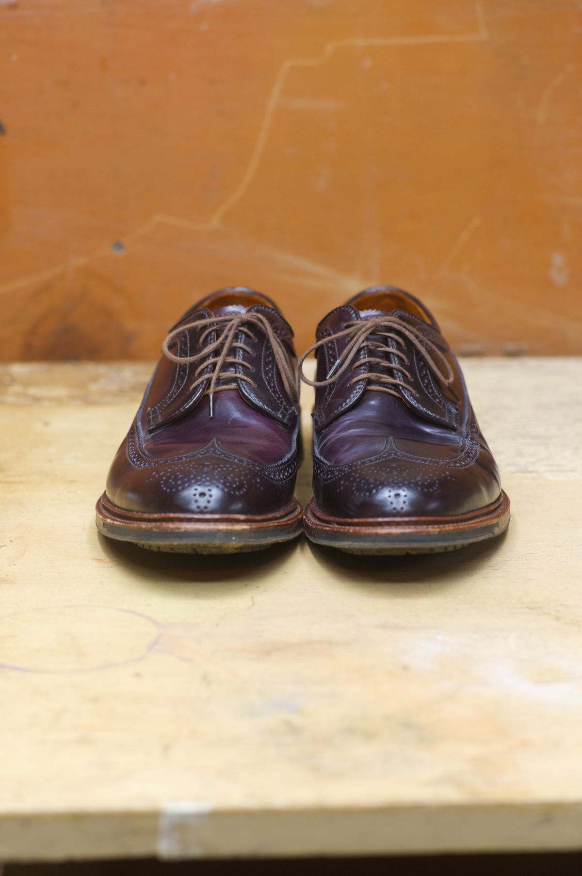 Photo by dontshineyourshoes on November 5, 2022 of the Alden Long Wing Blucher in Horween Color 8 Shell Cordovan.