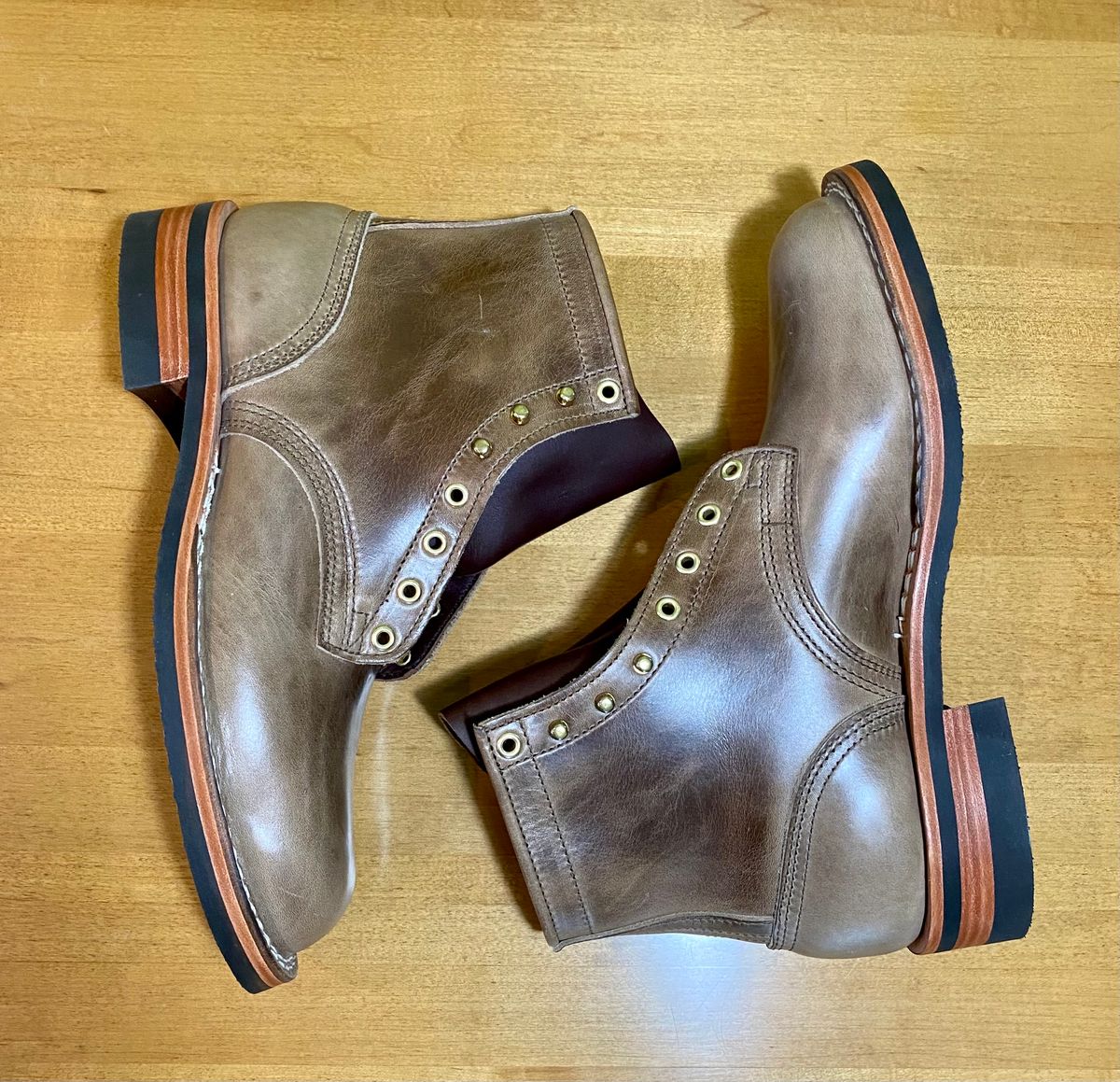 Photo by Gohilboots on October 1, 2023 of the Nicks MTO in Horween Natural Chromexcel.