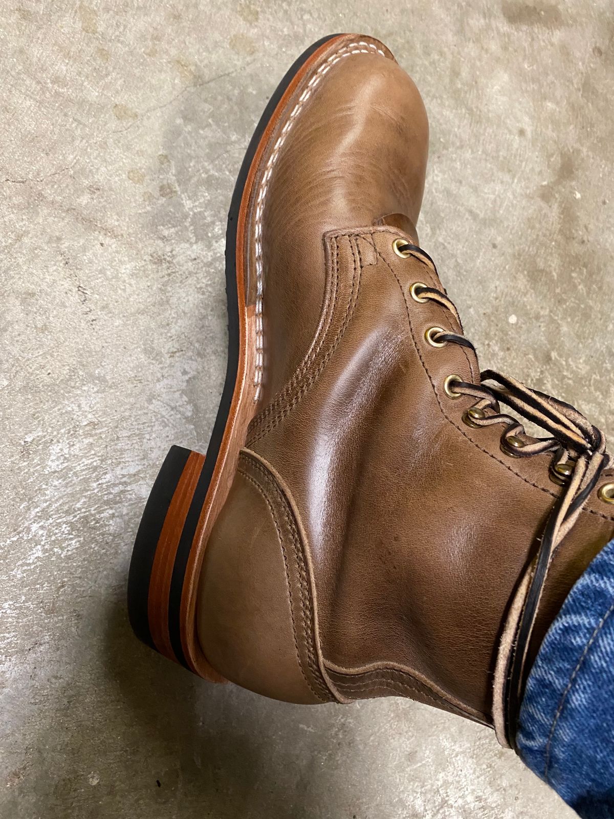 Photo by Gohilboots on October 11, 2023 of the Nicks MTO in Horween Natural Chromexcel.