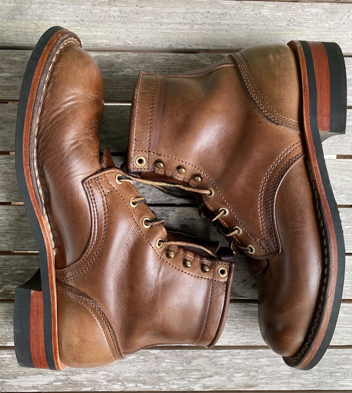 Photo by Gohilboots on December 6, 2023 of the Nicks MTO in Horween Natural Chromexcel.