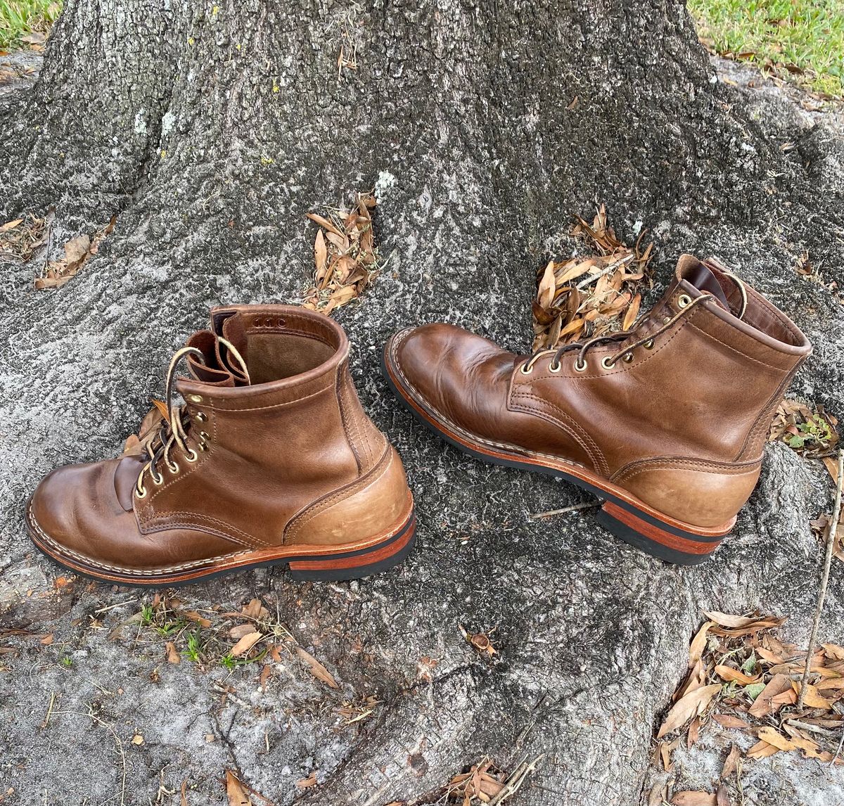 Photo by Gohilboots on January 5, 2024 of the Nicks MTO in Horween Natural Chromexcel.