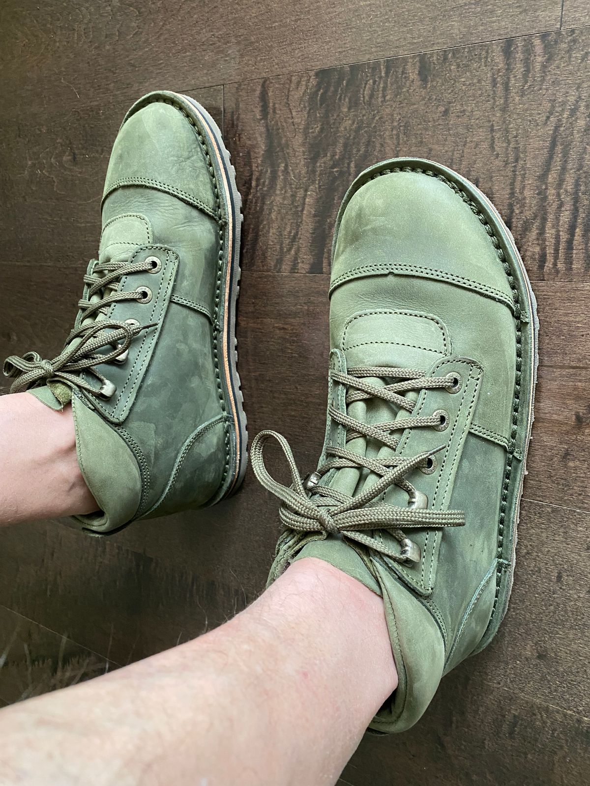 Photo by Gohilboots on March 17, 2024 of the Jim Green African Ranger Barefoot Boot in Jim Green / Houston Green.