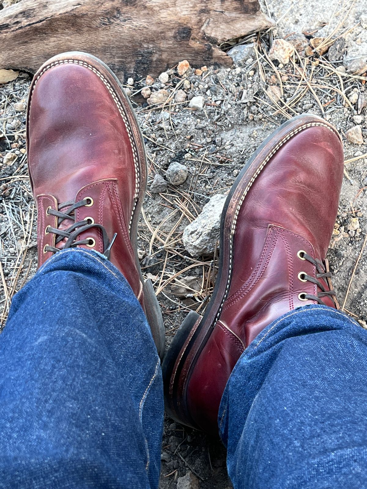 Photo by OldManSteez on December 17, 2024 of the Caswell Boot Company Garrett in Gallun Burgundy Viking Calf.