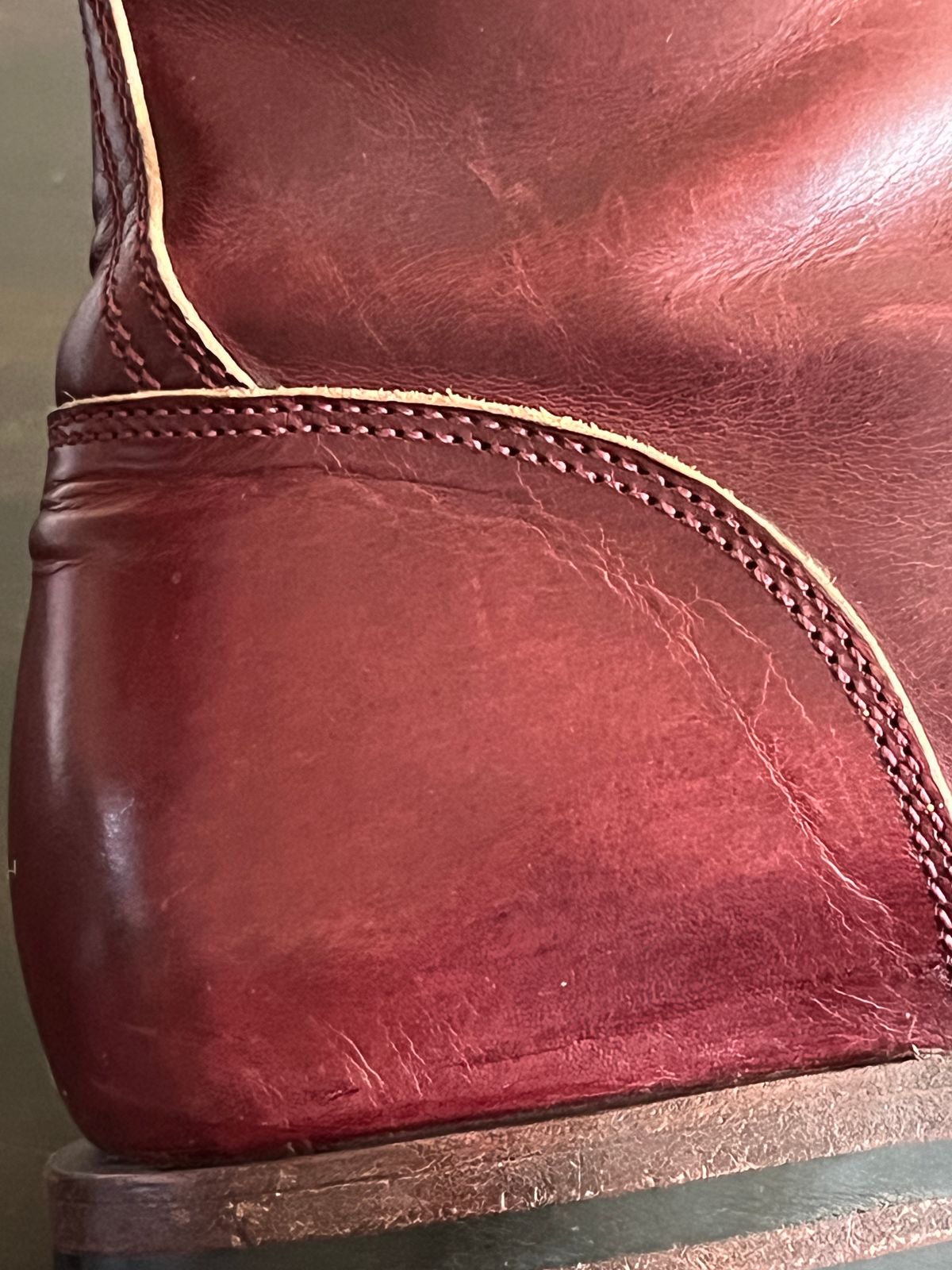 Photo by OldManSteez on January 2, 2025 of the Caswell Boot Company Garrett in Gallun Burgundy Viking Calf.