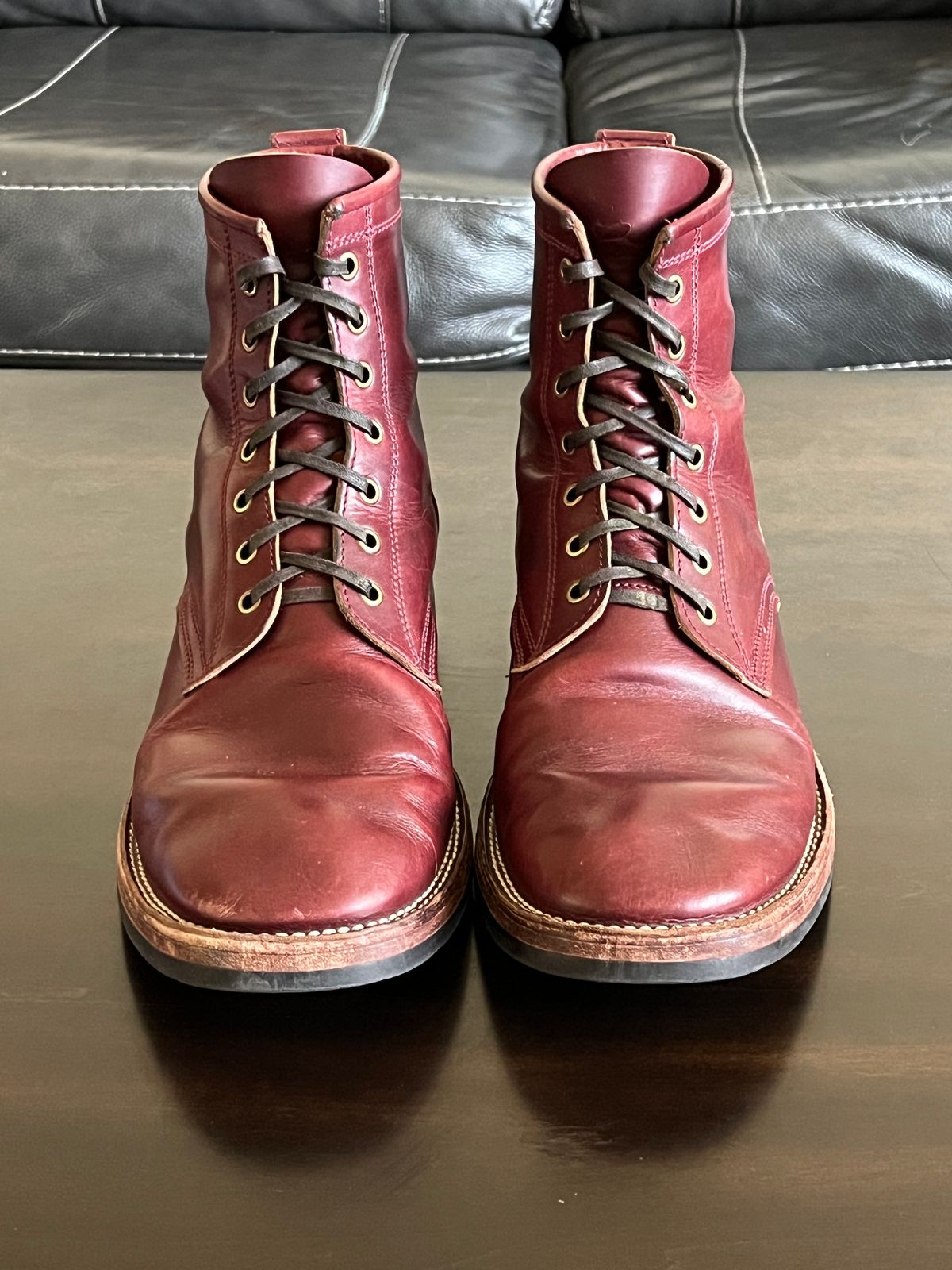 Photo by OldManSteez on February 1, 2025 of the Caswell Boot Company Garrett in Gallun Burgundy Viking Calf.