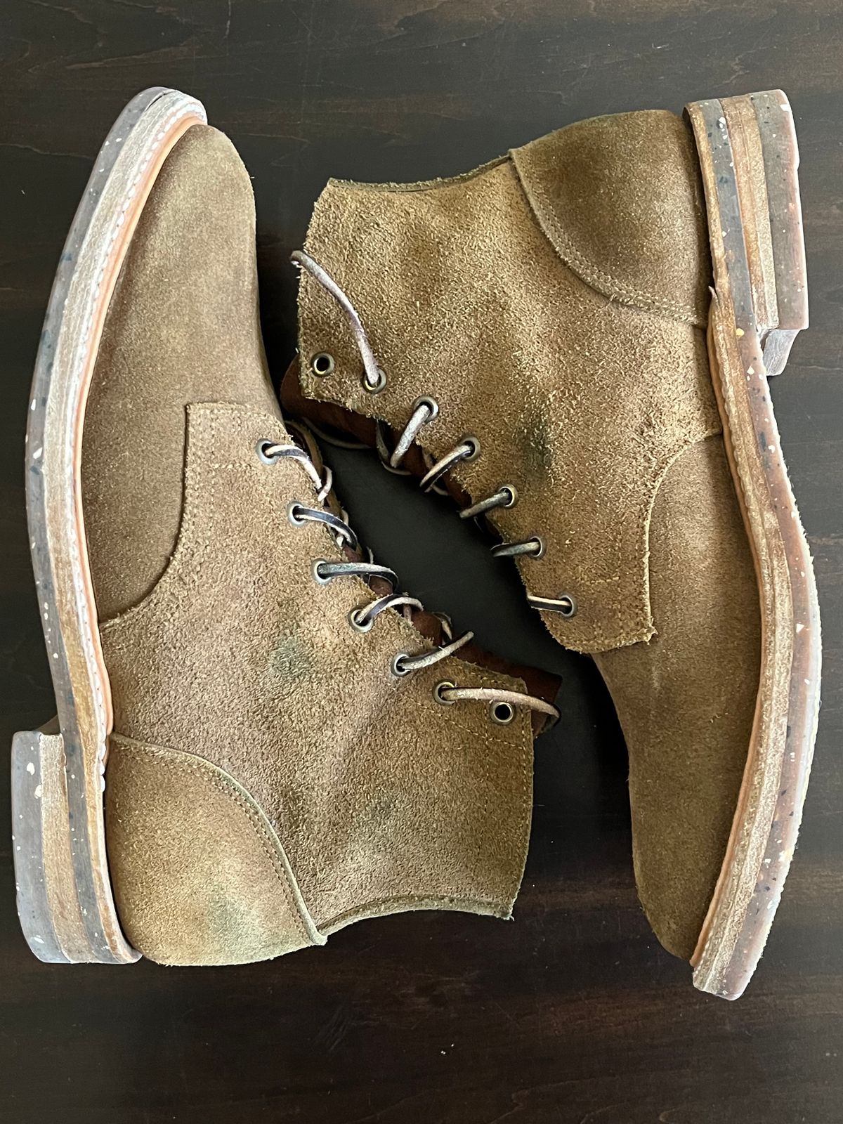 Photo by OldManSteez on February 3, 2024 of the Truman Plain Toe Boot in Dark Coyote Roughout.