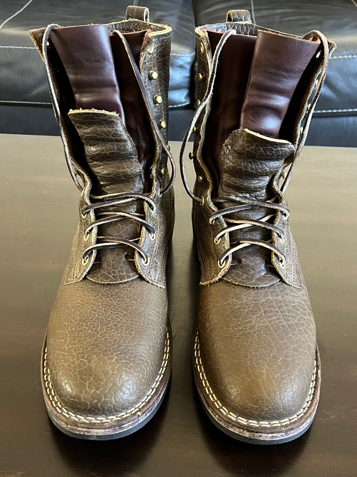 Photo by OldManSteez on January 1, 2024 of the Nicks Lace Up Heritage in Law Tanning Olive Smooth Shruken Bison.