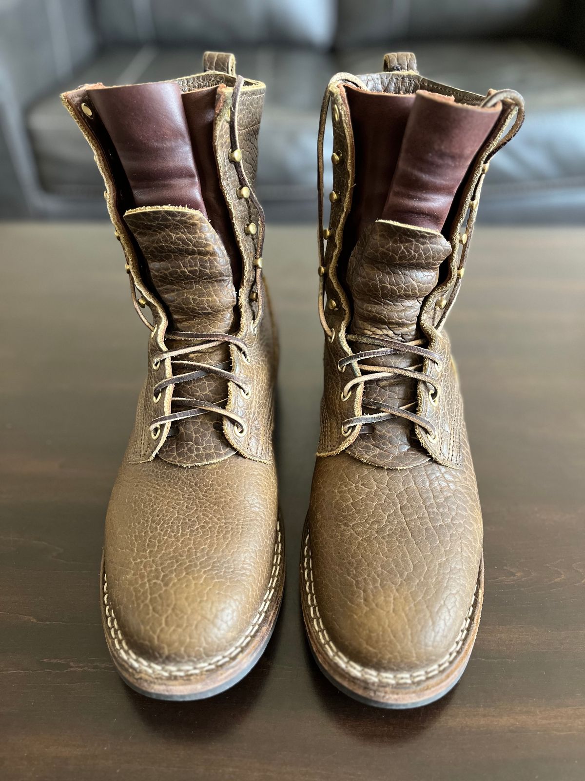 Photo by OldManSteez on April 1, 2024 of the Nicks Lace Up Heritage in Law Tanning Olive Smooth Shruken Bison.