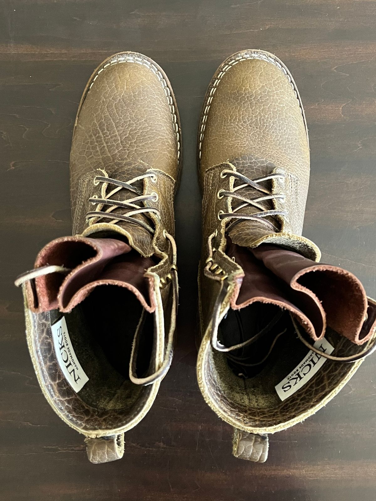 Photo by OldManSteez on April 1, 2024 of the Nicks Lace Up Heritage in Law Tanning Olive Smooth Shruken Bison.