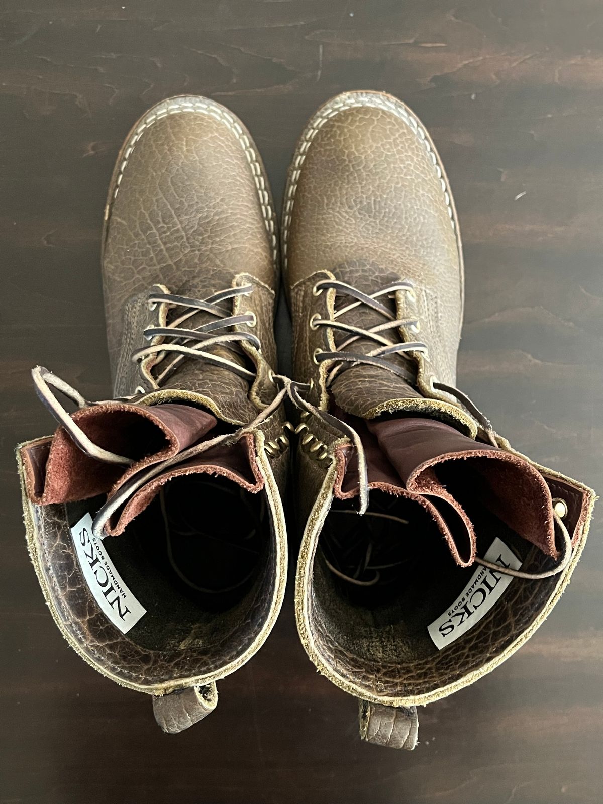 Photo by OldManSteez on November 1, 2023 of the Nicks Lace Up Heritage in Law Tanning Olive Smooth Shruken Bison.