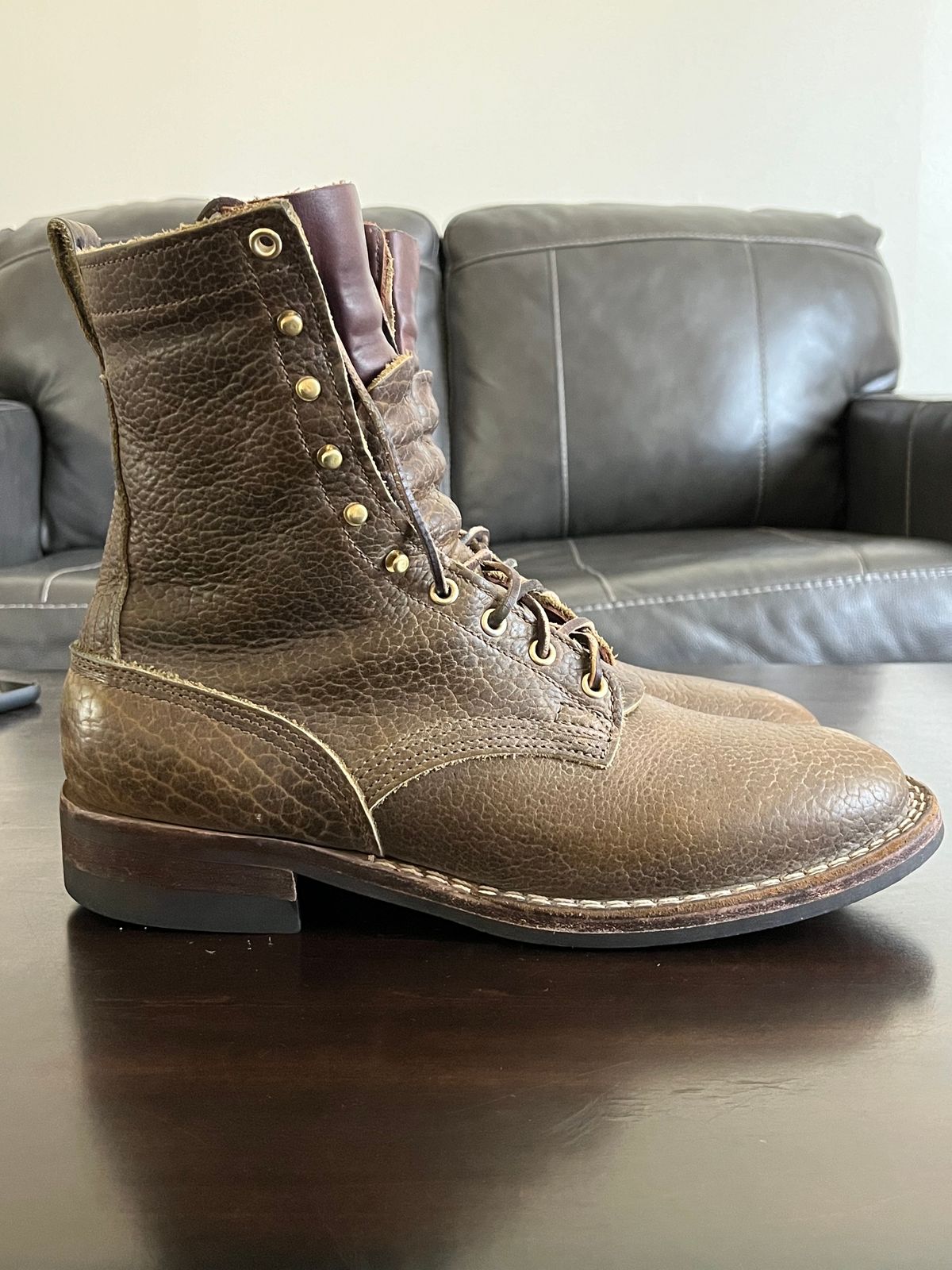 Photo by OldManSteez on December 1, 2023 of the Nicks Lace Up Heritage in Law Tanning Olive Smooth Shruken Bison.