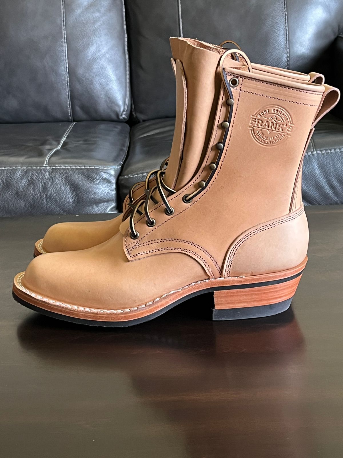 Photo by OldManSteez on September 28, 2025 of the Frank's Boots Wilshire in J&FJ Baker Natural Oak Bark Tanned Harness.
