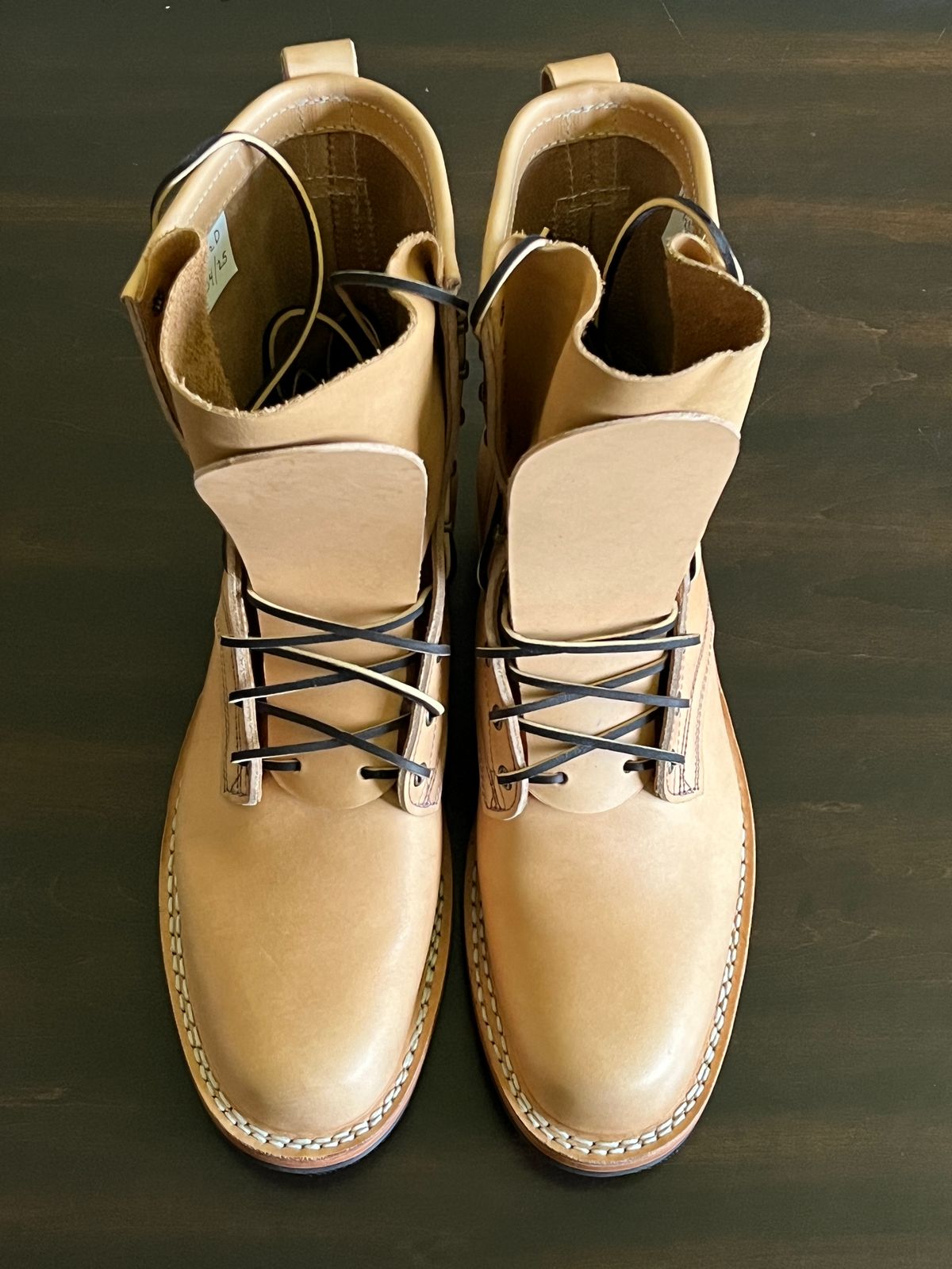 Photo by OldManSteez on September 28, 2025 of the Frank's Boots Wilshire in J&FJ Baker Natural Oak Bark Tanned Harness.