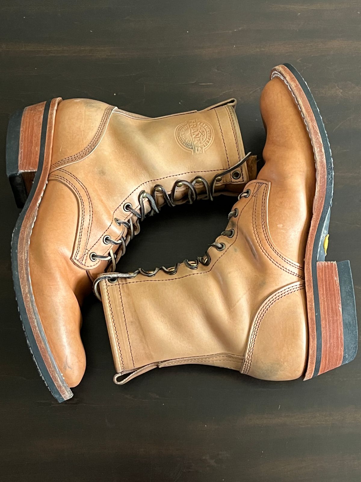 Photo by OldManSteez on November 30, 2025 of the Frank's Boots Wilshire in J&FJ Baker Natural Oak Bark Tanned Harness.