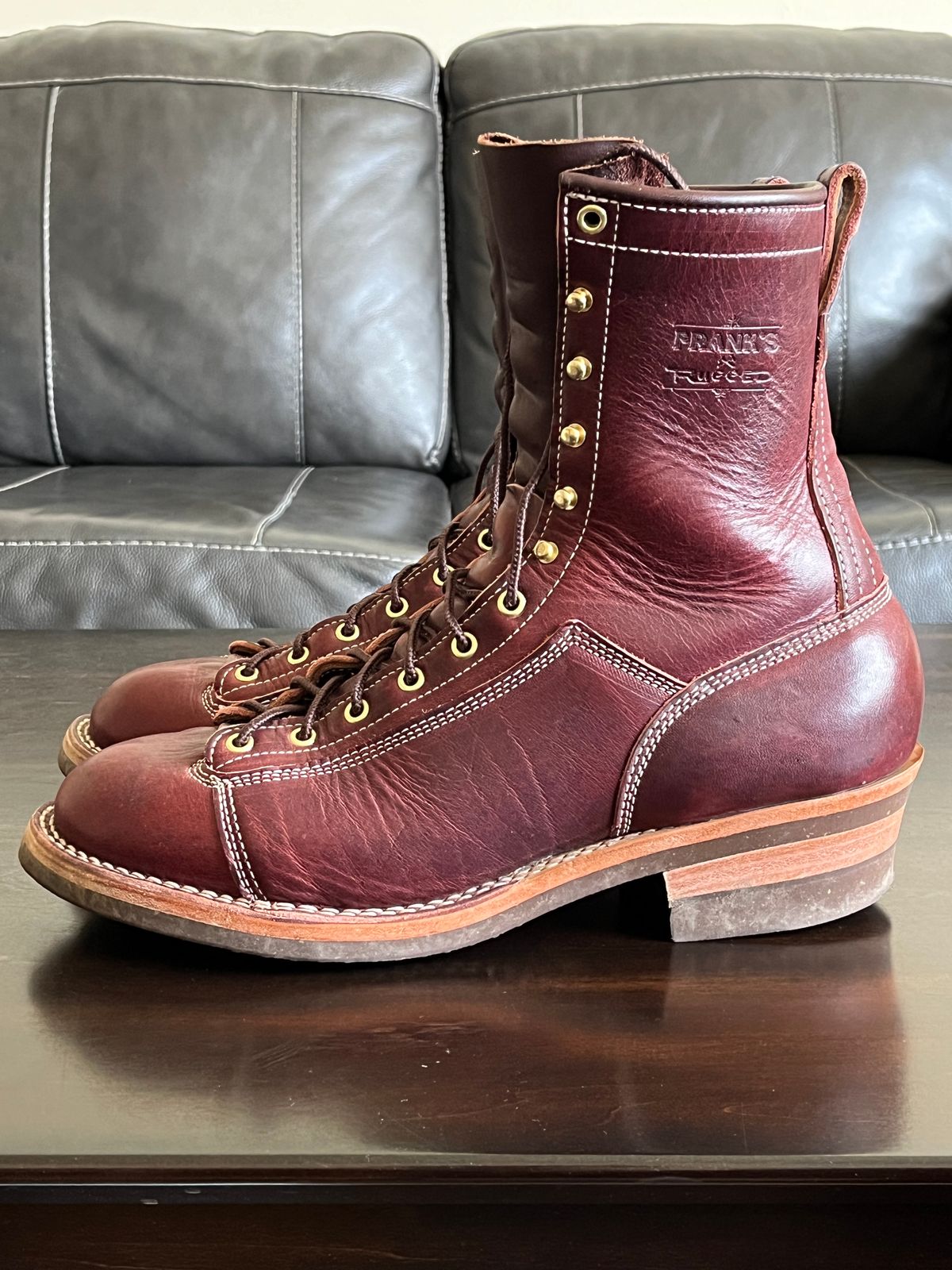 Photo by OldManSteez on September 8, 2024 of the Frank's Boots Emery in Horween Russet Brown Dublin.