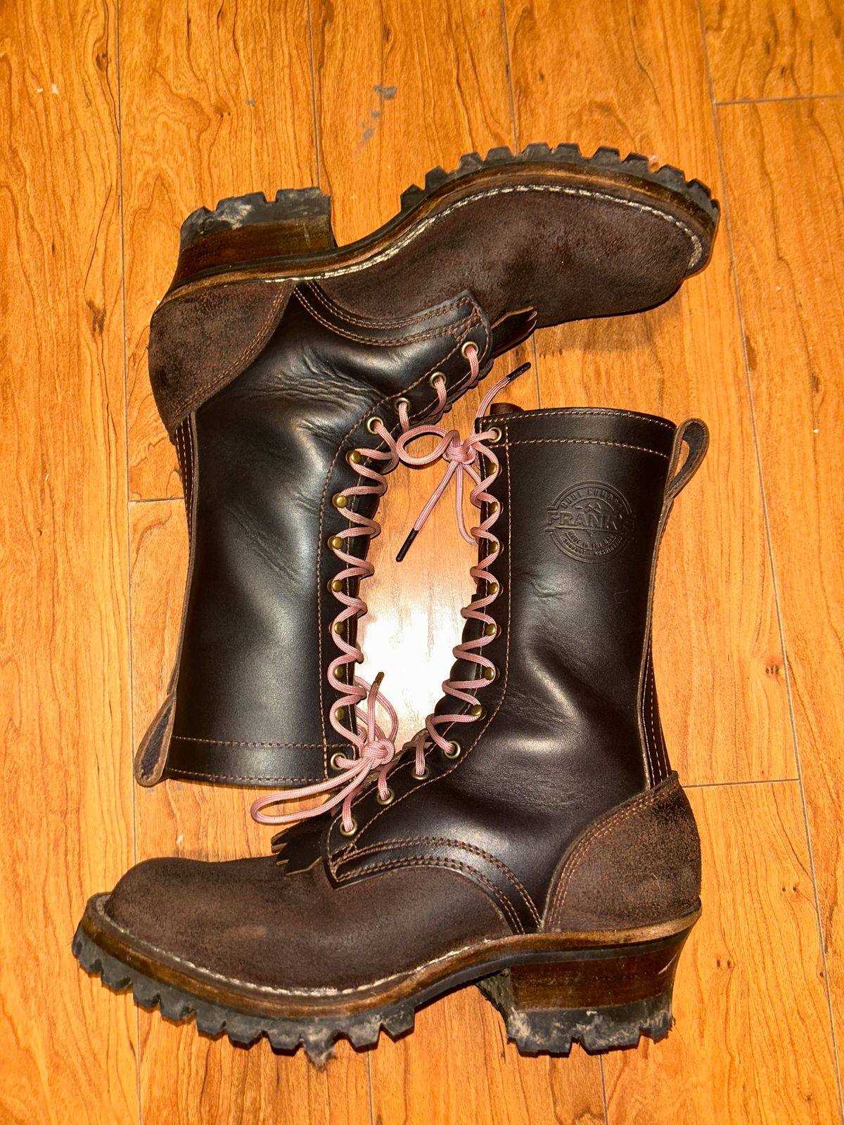 Photo by even on March 17, 2025 of the Frank's Boots Type 1 Commander in Seidel Mocha Oil Tan.