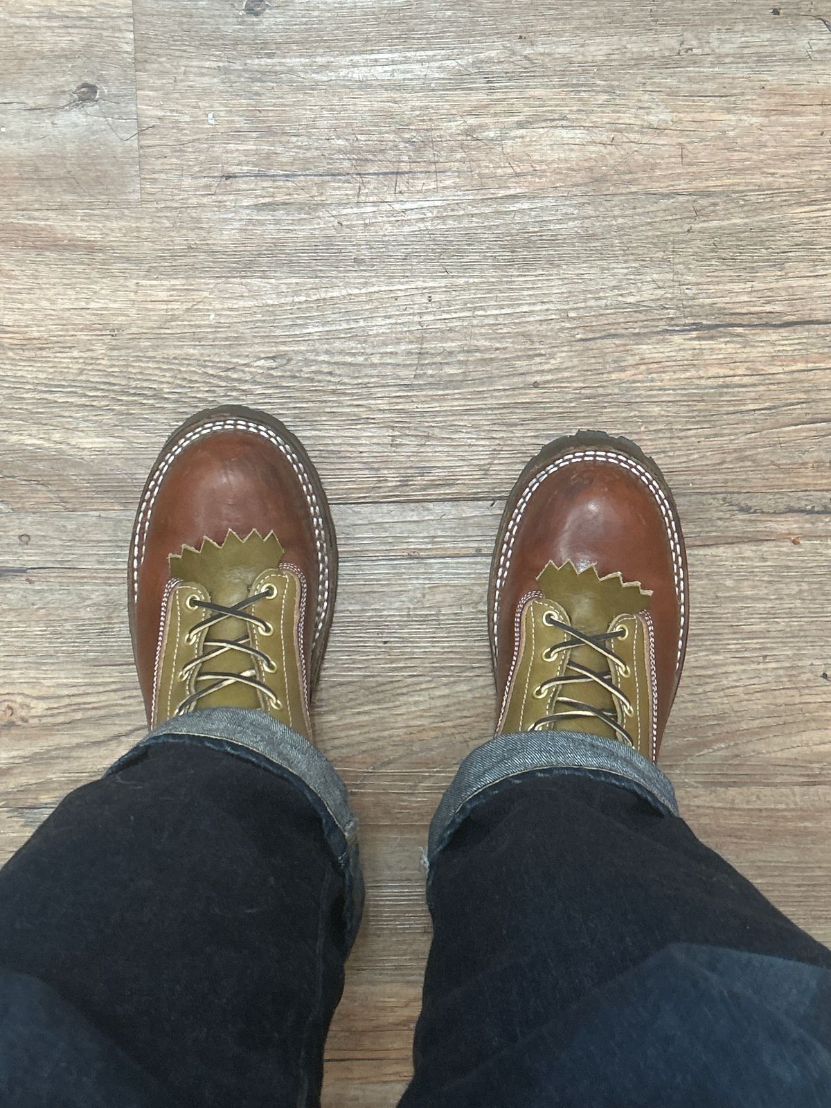 Photo by even on June 7, 2026 of the Frank's Boots Lace-To-Toe in Wickett & Craig Medium Brown Traditional Harness & Wickett & Craig Olive Traditional Harness.