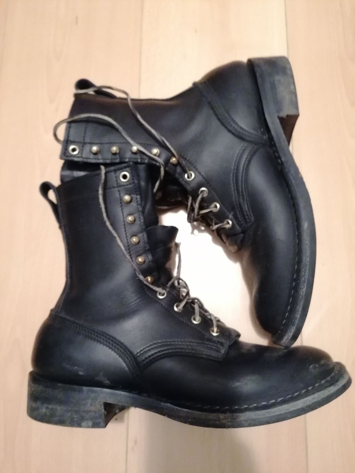 Photo by fitzyfoo on January 4, 2023 of the Nicks Ranger in Black Heavy Duty.