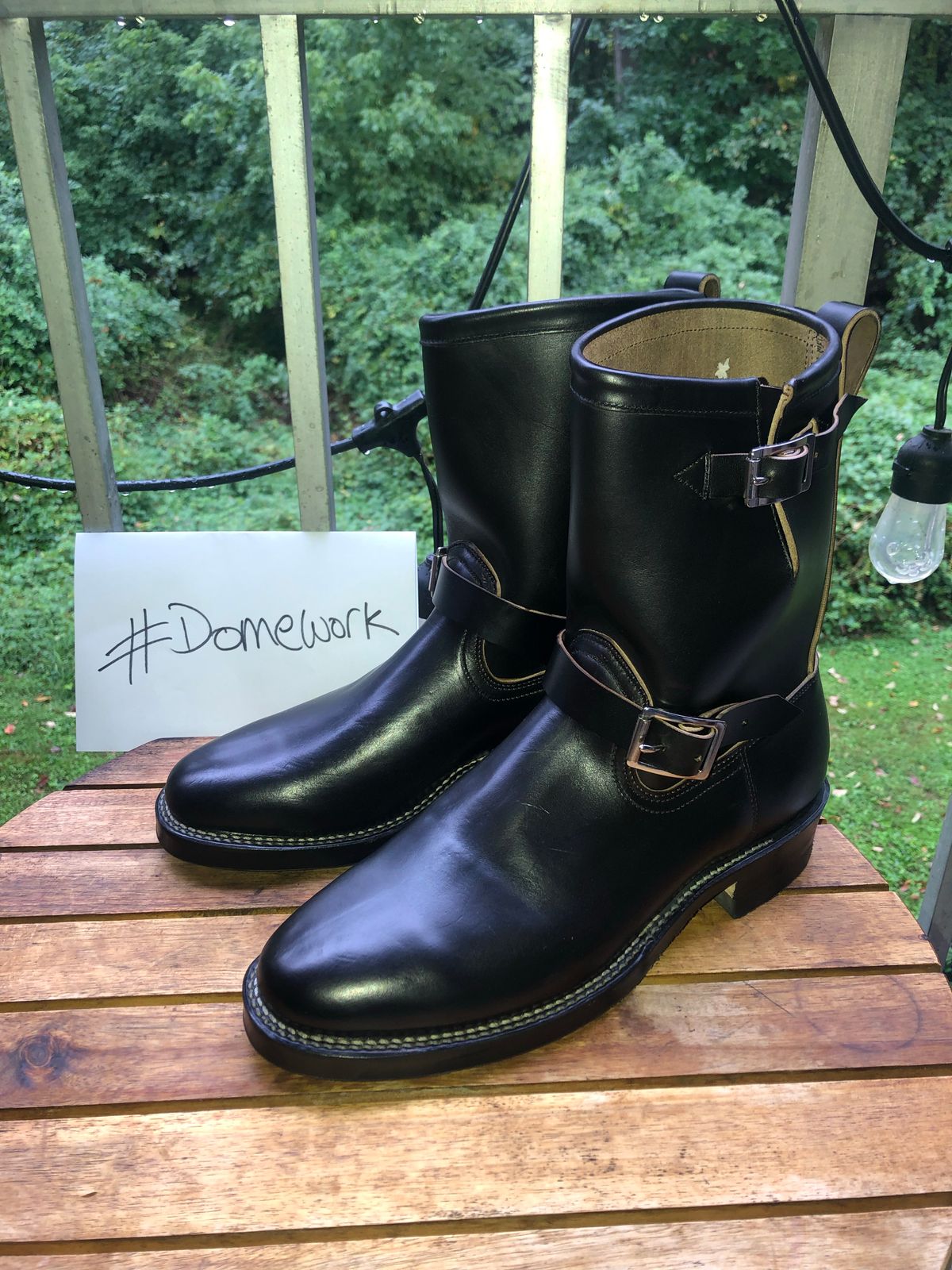 Photo by Daniel.S.Latham on October 1, 2022 of the Viberg Engineer in Maryam Black Horsebutt.