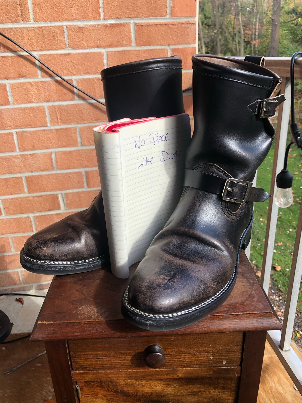 Photo by Daniel.S.Latham on November 5, 2022 of the Viberg Engineer in Maryam Black Horsebutt.