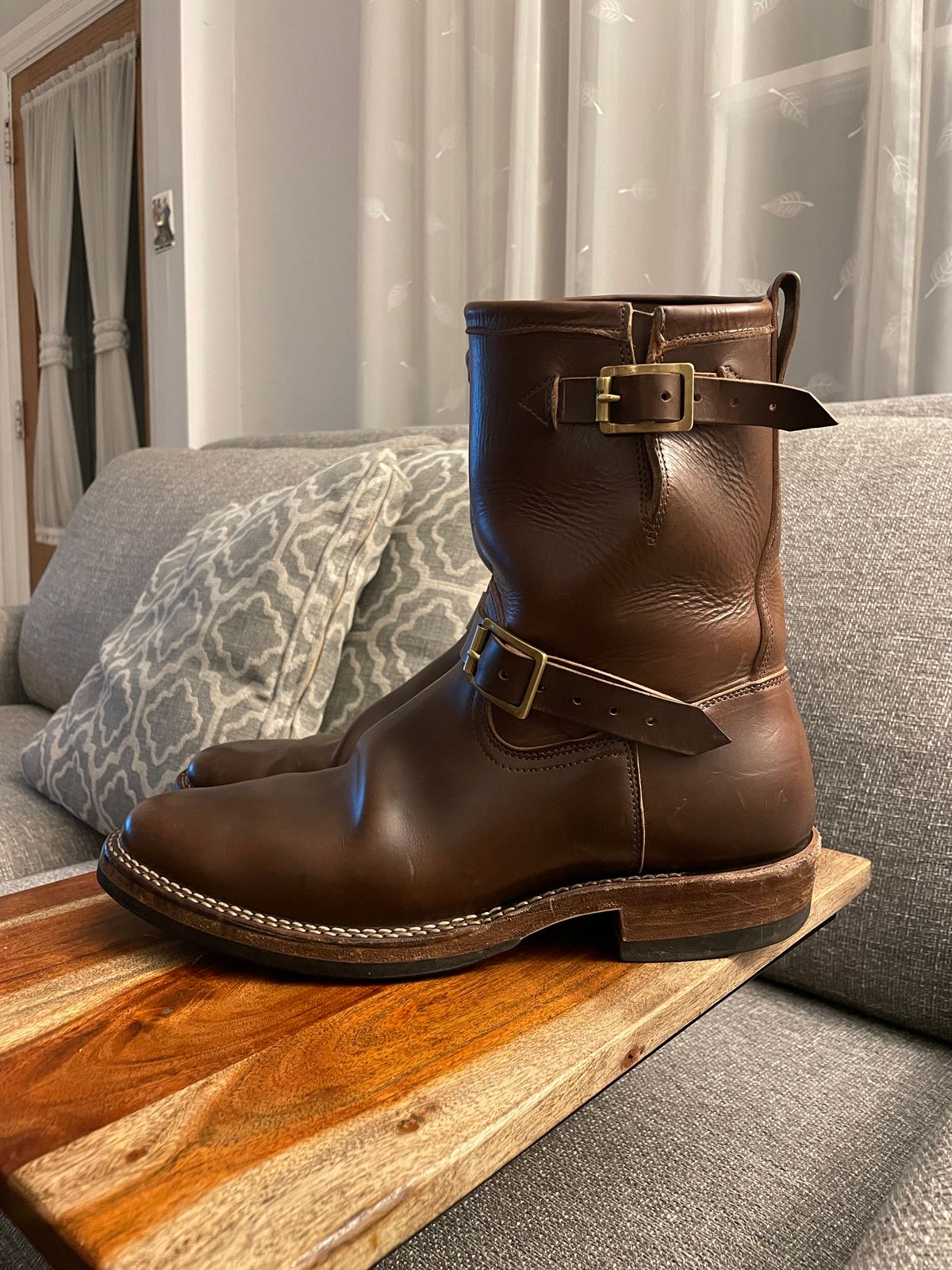 Photo by Daniel.S.Latham on November 6, 2024 of the Viberg Engineer in Horween Brown Chromexcel Horsebutt.