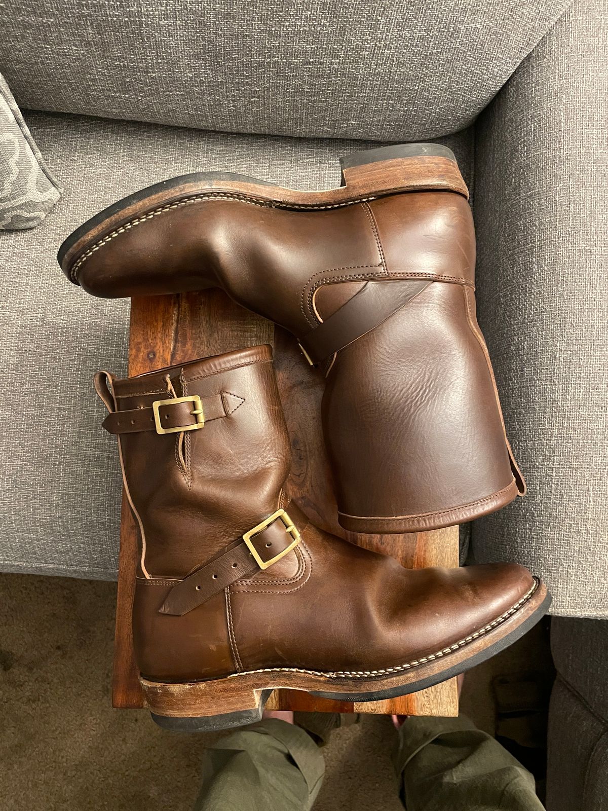 Photo by Daniel.S.Latham on November 6, 2024 of the Viberg Engineer in Horween Brown Chromexcel Horsebutt.