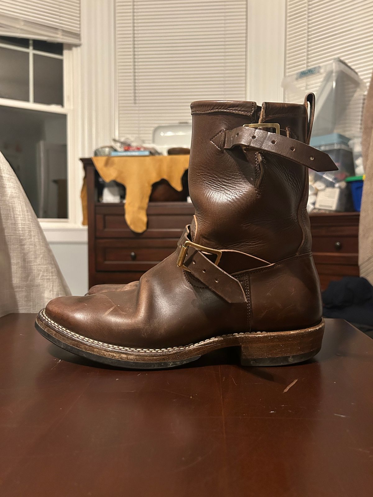 Photo by Daniel.S.Latham on January 6, 2025 of the Viberg Engineer in Horween Brown Chromexcel Horsebutt.