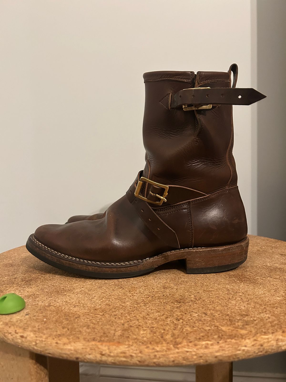 Photo by Daniel.S.Latham on March 6, 2025 of the Viberg Engineer in Horween Brown Chromexcel Horsebutt.