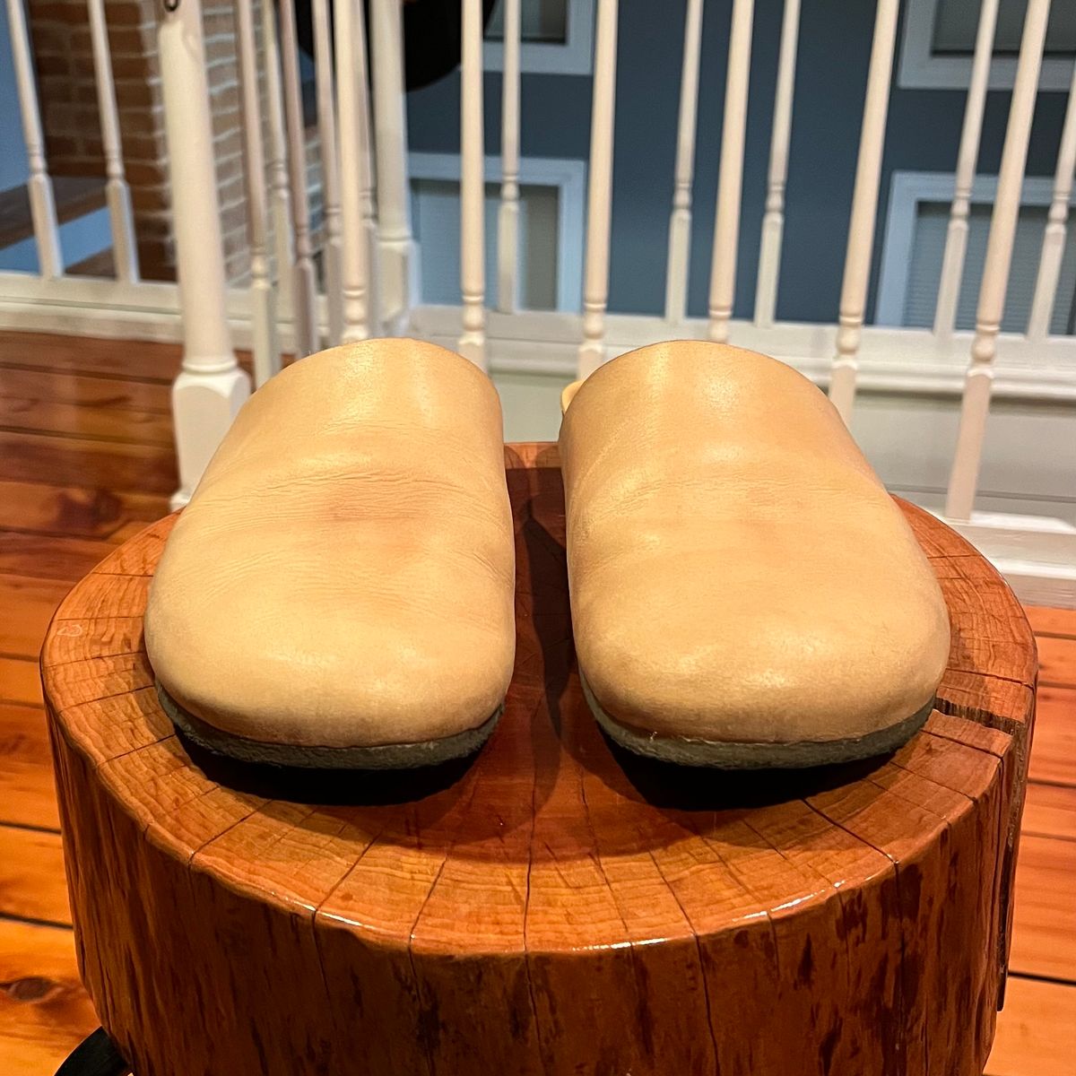 Photo by clarkbars on November 5, 2024 of the Padmore & Barnes Slides in Unknown Natural Veg Tan.