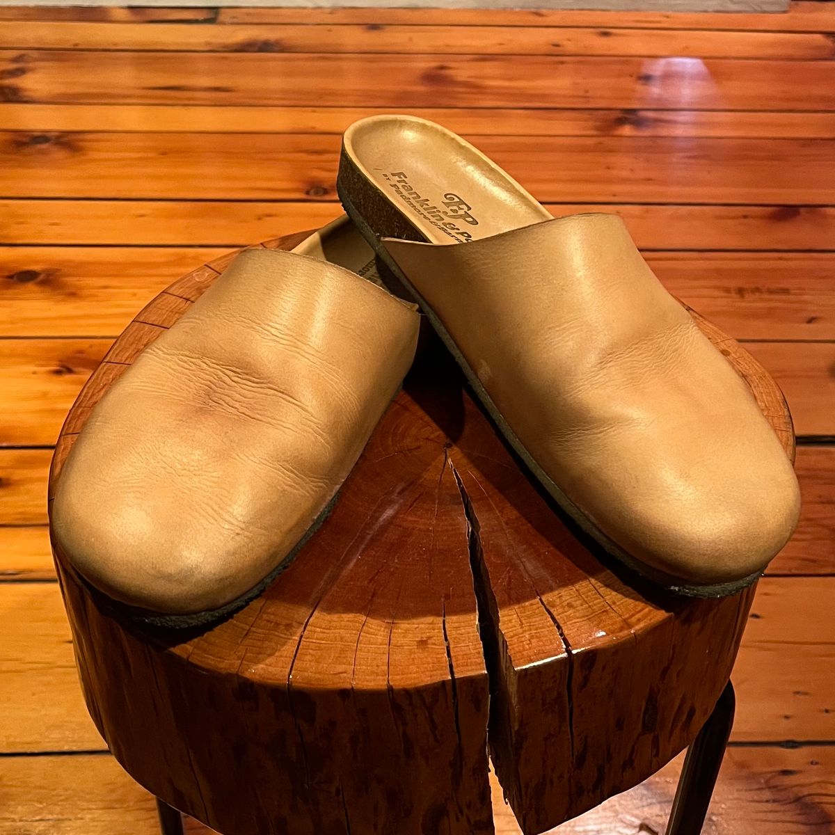 Photo by clarkbars on December 6, 2024 of the Padmore & Barnes Slides in Unknown Natural Veg Tan.
