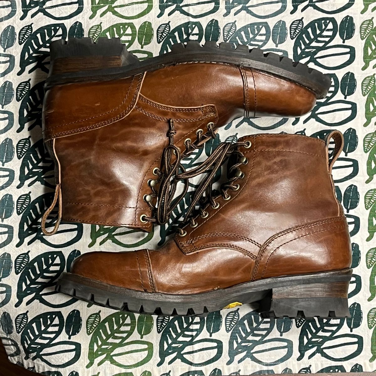 Photo by clarkbars on November 5, 2025 of the Thursday Challenger in Maryam Toscanello TPR Horsebutt.