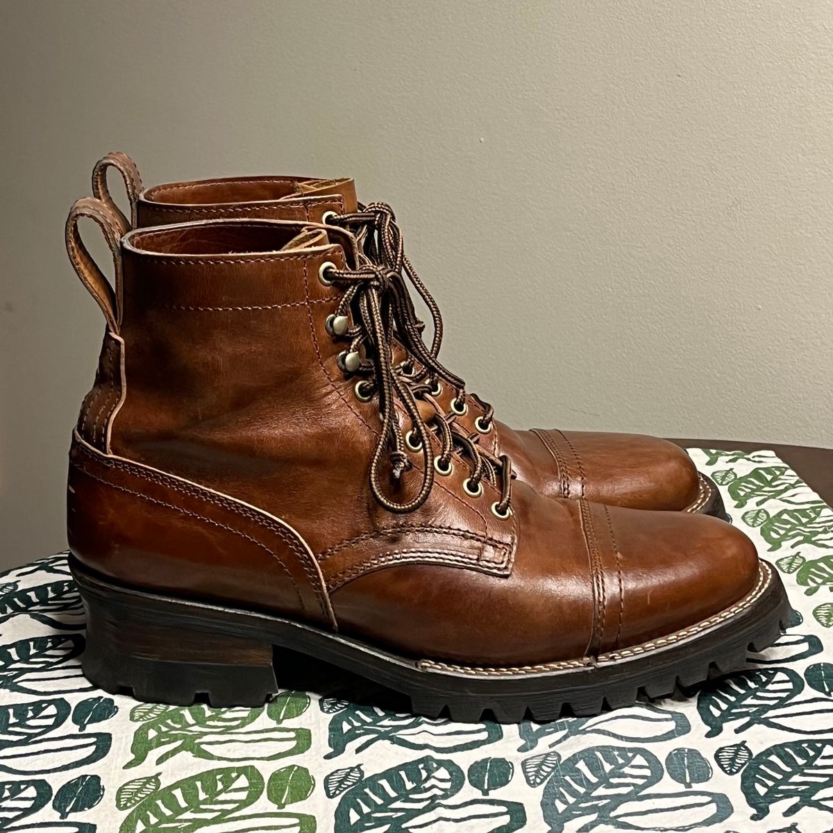 Photo by clarkbars on November 5, 2025 of the Thursday Challenger in Maryam Toscanello TPR Horsebutt.