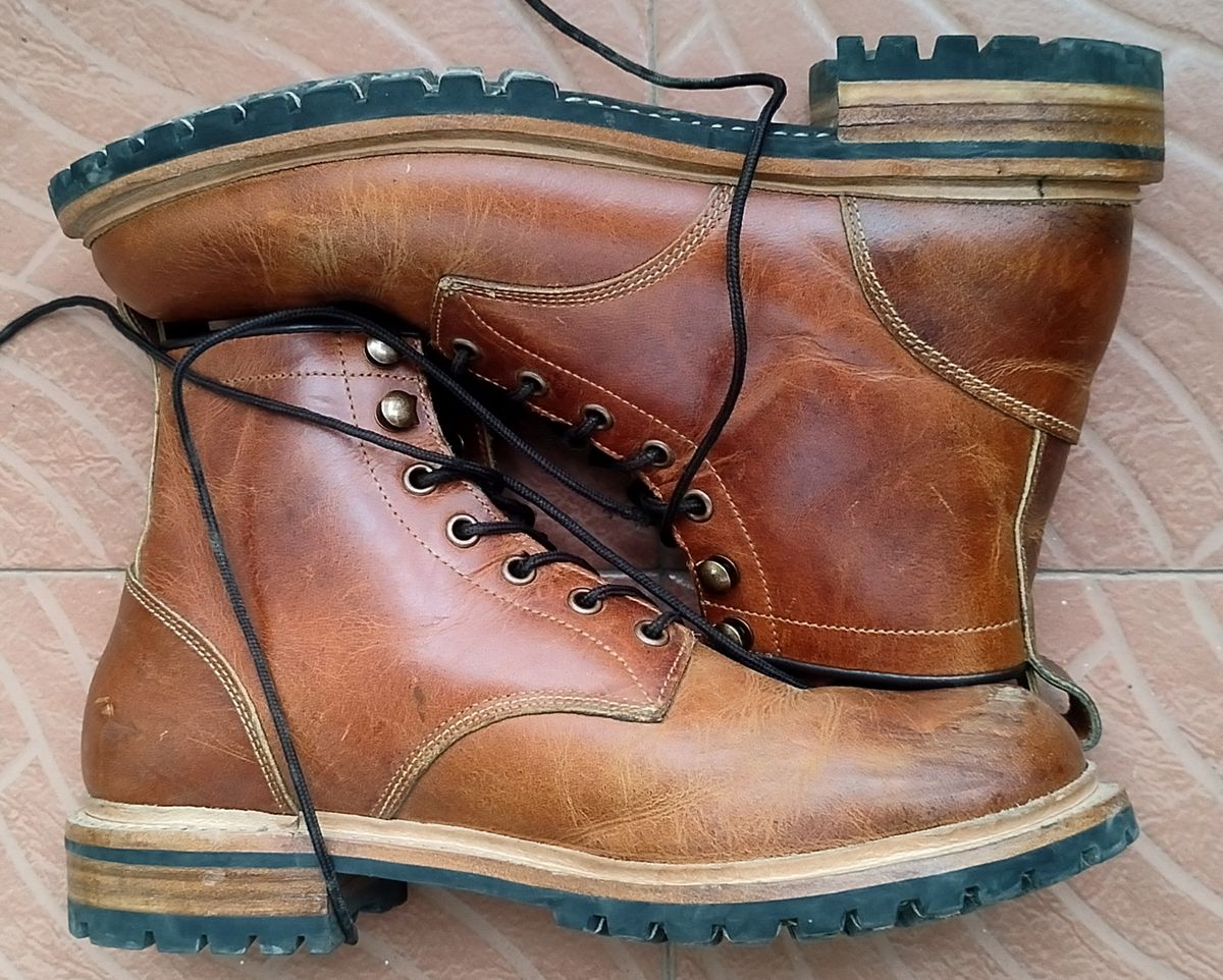 Photo by altobuff on December 4, 2025 of the Craft & Glory Task Boots in British Tan Full Grain Buffalo Leather.