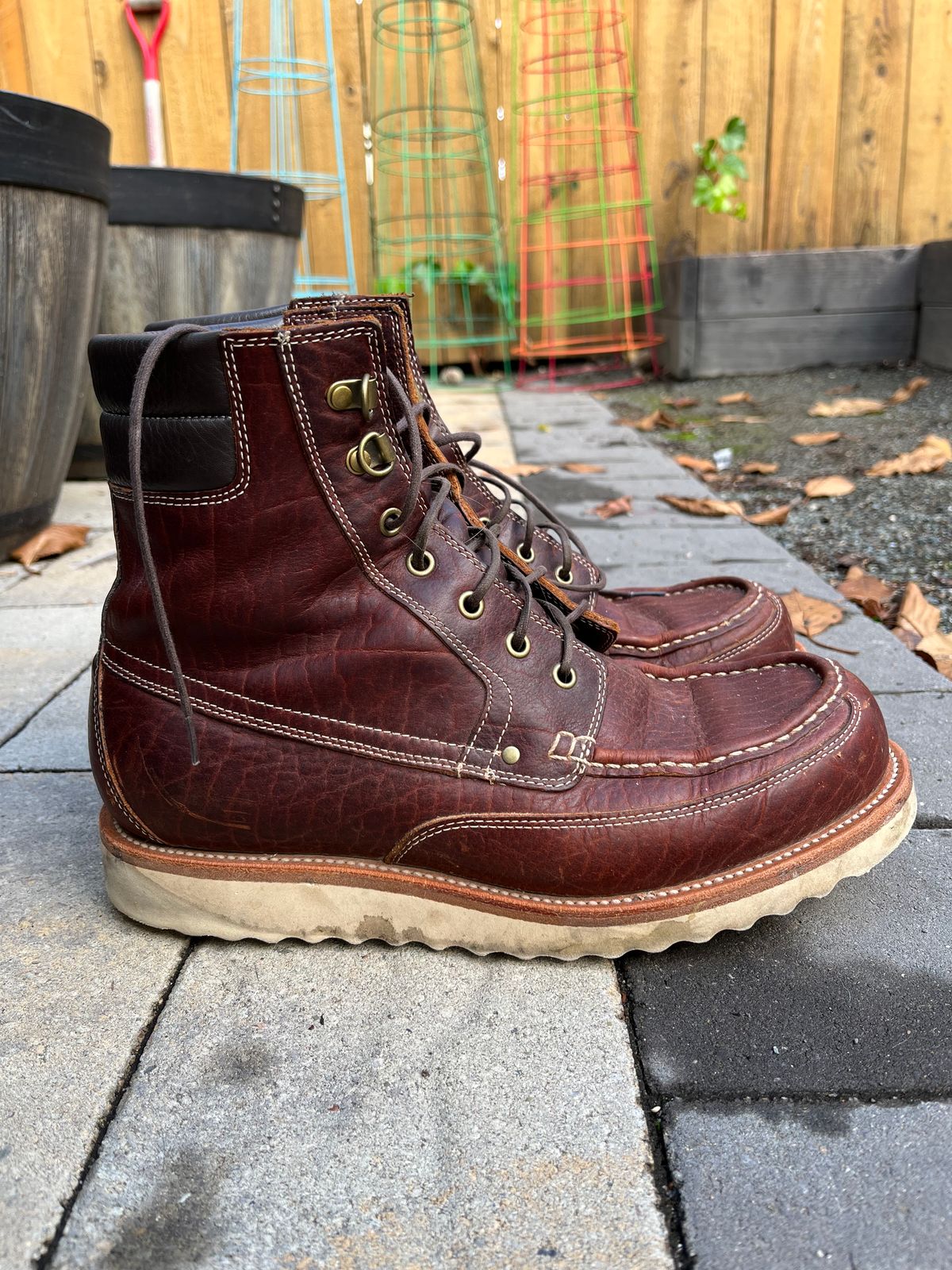 Photo by daftdonald on December 6, 2022 of the Grant Stone Field Boot in Seidel Walnut Bison.