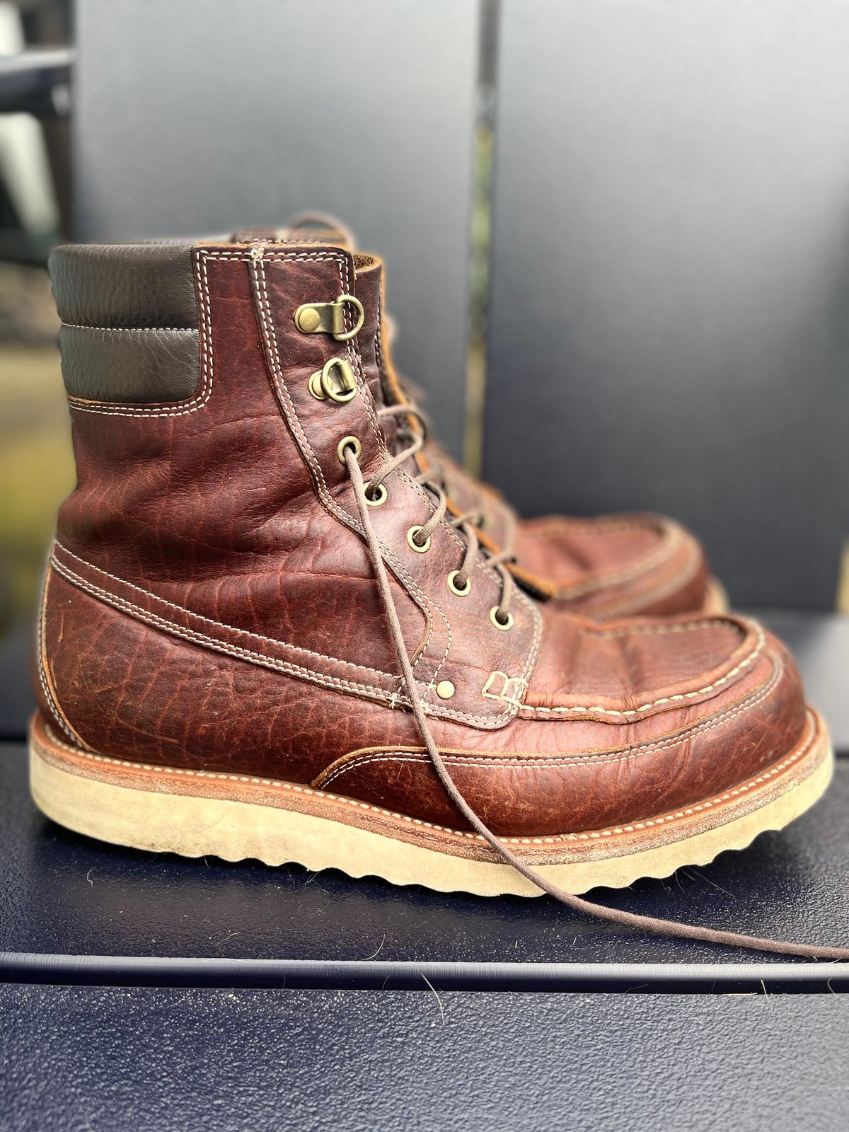 Photo by daftdonald on March 6, 2023 of the Grant Stone Field Boot in Seidel Walnut Bison.