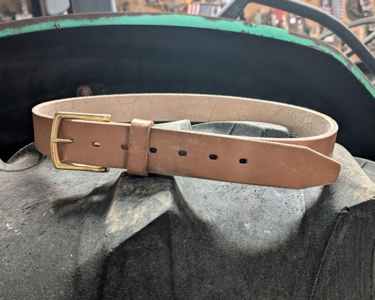 Photo by Lazy_Spread on December 4, 2025 of the Carmine Jack Leather 2025 Thunderdome Natural Shipyard Belt in J&FJ Baker Natural Oak Bark Bridle.