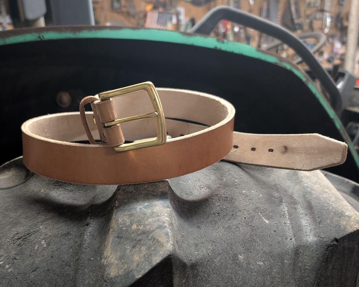 Photo by Lazy_Spread on December 4, 2025 of the Carmine Jack Leather 2025 Thunderdome Natural Shipyard Belt in J&FJ Baker Natural Oak Bark Bridle.