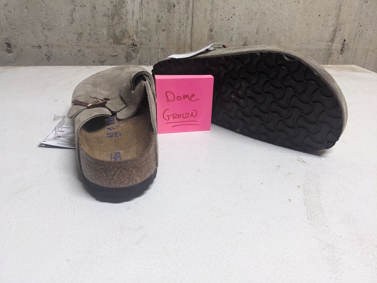 Photo by Lazy_Spread on November 2, 2023 of the Birkenstock Boston in Taupe Suede.