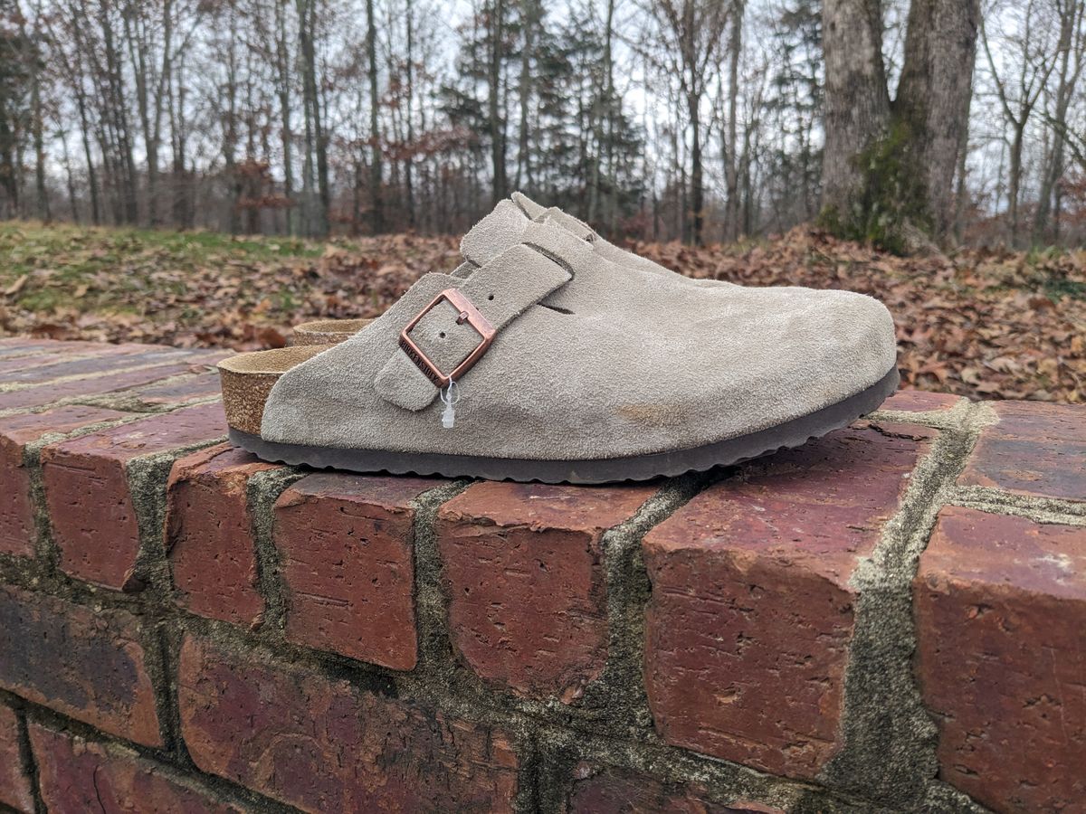 Photo by Lazy_Spread on December 4, 2023 of the Birkenstock Boston in Taupe Suede.