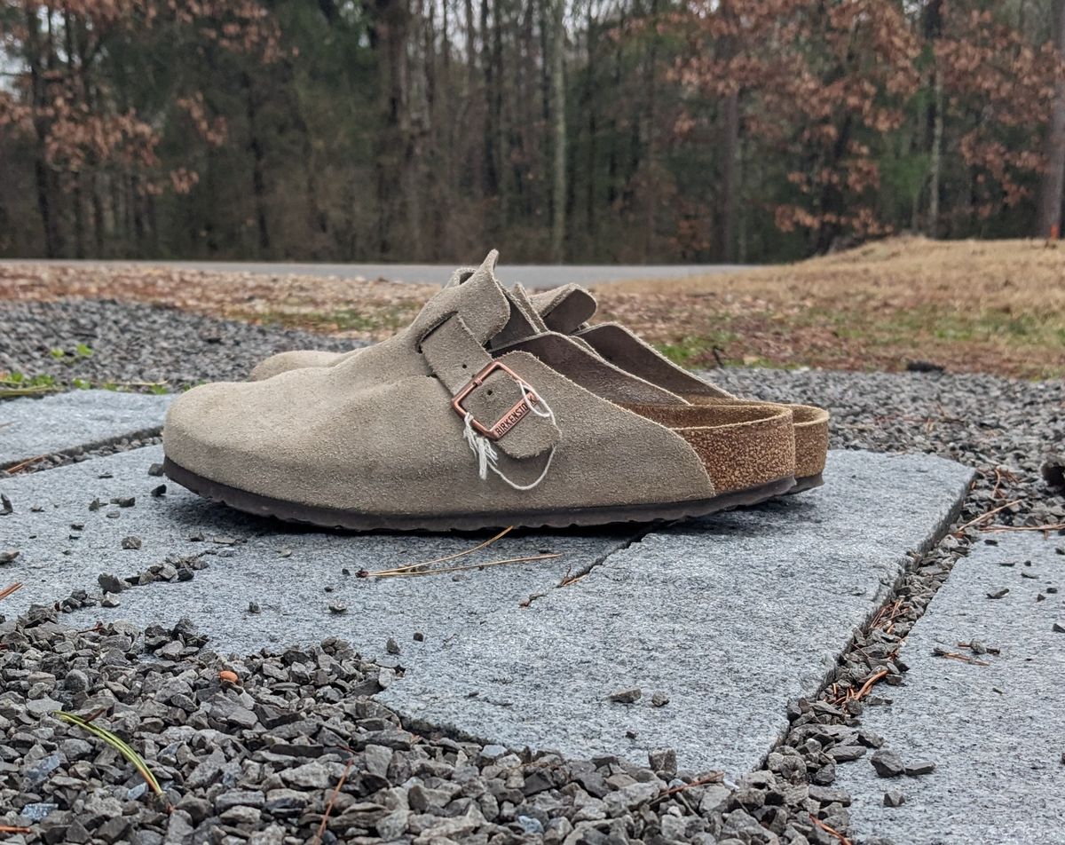 Photo by Lazy_Spread on March 1, 2024 of the Birkenstock Boston in Taupe Suede.