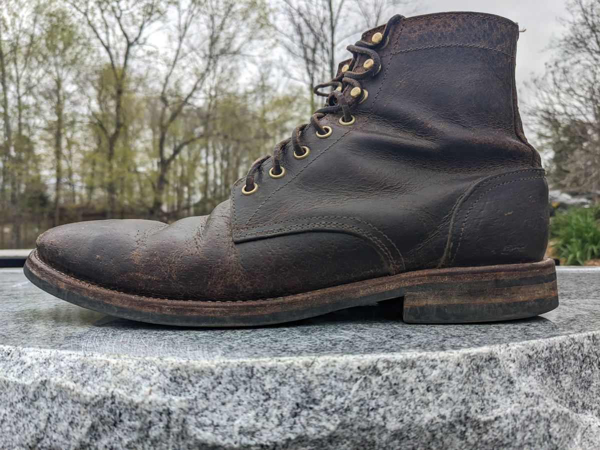 Photo by Lazy_Spread on April 4, 2023 of the Oak Street Bootmakers Trench Boot in Dark Waxy Wild Boar.