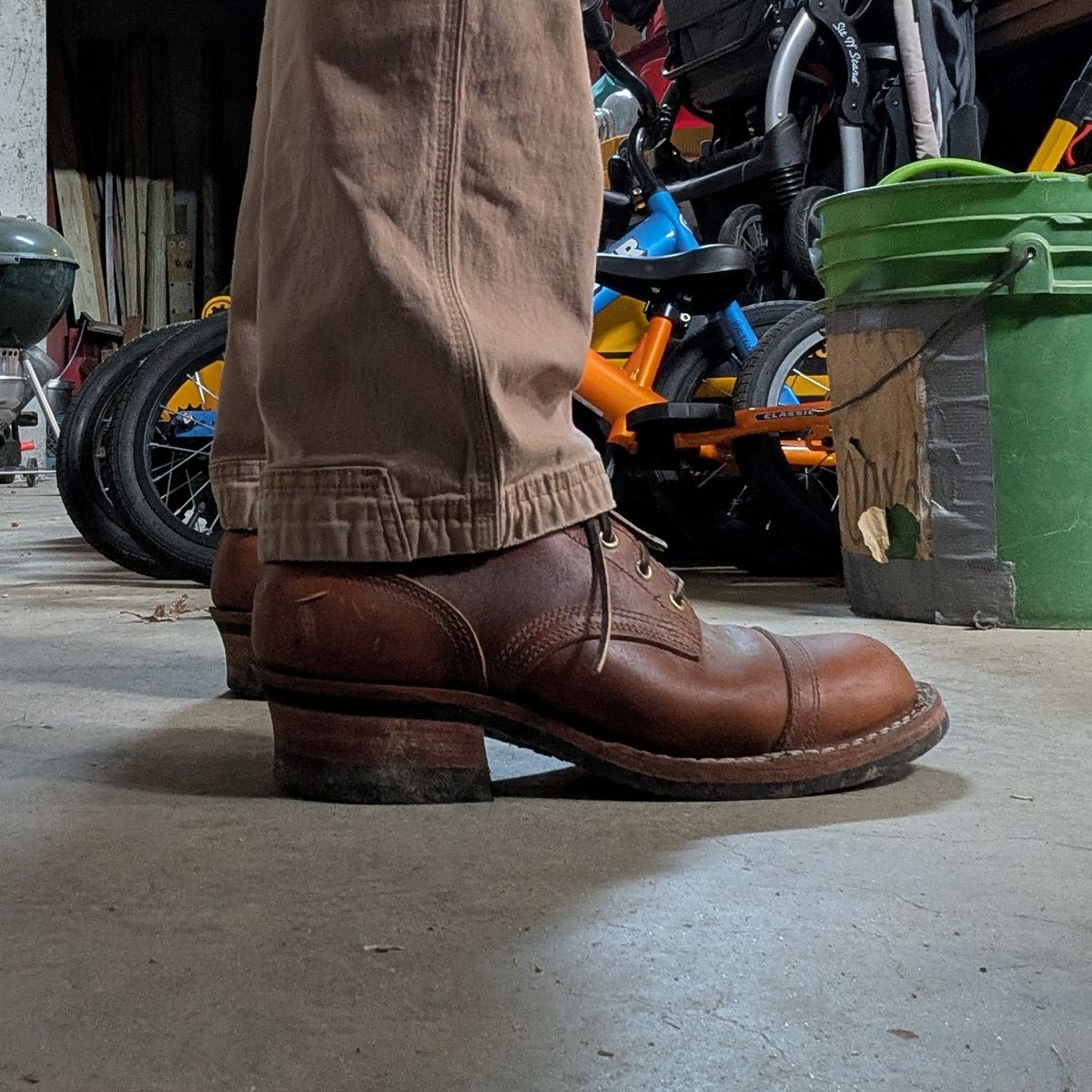 Photo by Lazy_Spread on October 31, 2025 of the Nicks MTO in Wickett & Craig Tan Oiled Latigo.