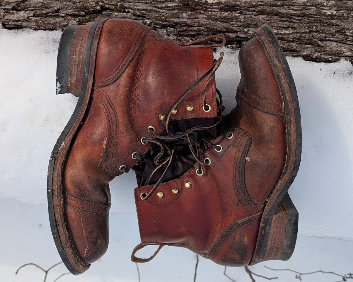 Photo by Lazy_Spread on February 1, 2026 of the Nicks MTO in Wickett & Craig Tan Oiled Latigo.