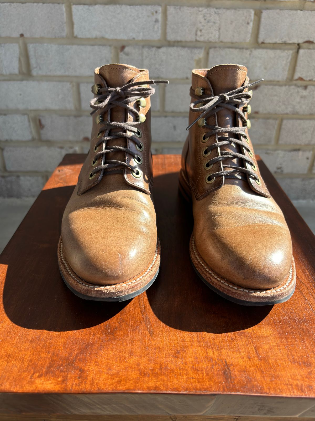 Photo by babblingboots on November 5, 2023 of the Grant Stone Nora Boot in Horween Dune Chromexcel.